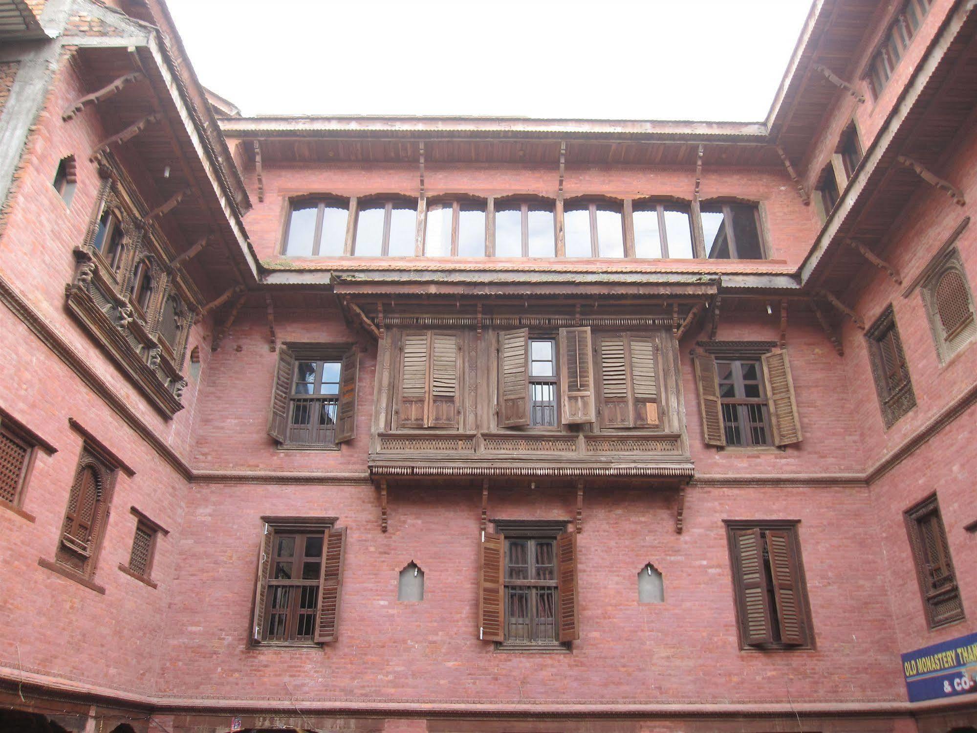 World Heritage Hotel And Apartments Catmandu Exterior foto