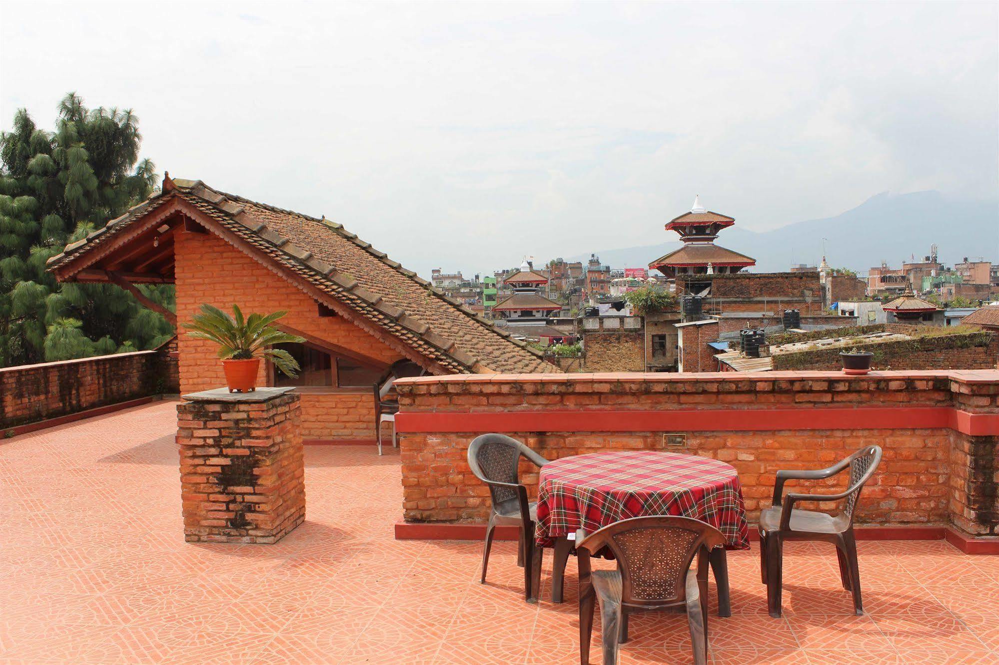 World Heritage Hotel And Apartments Catmandu Exterior foto